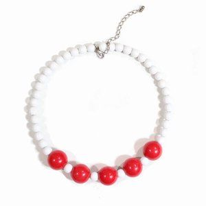 Vintage 1980s Red White Beaded Choker Necklace